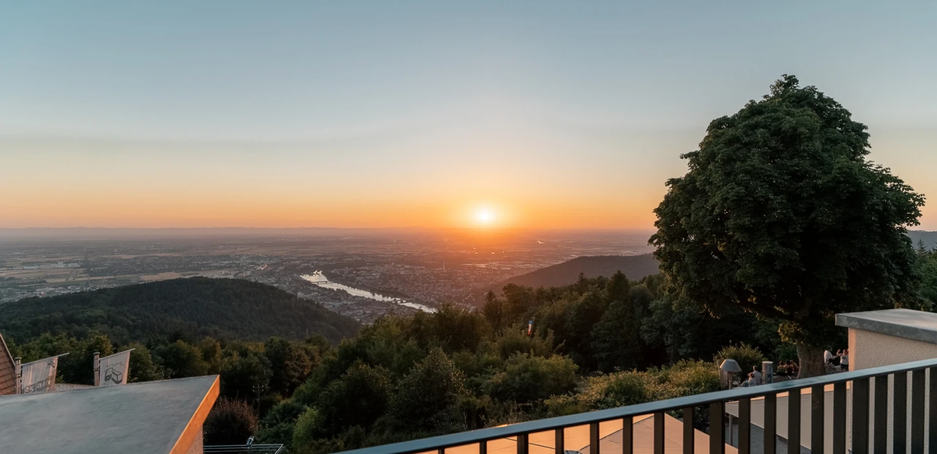 Deluxe Plus Zimmer Mit Panoramablick Im Berggasthof K nigstuhl